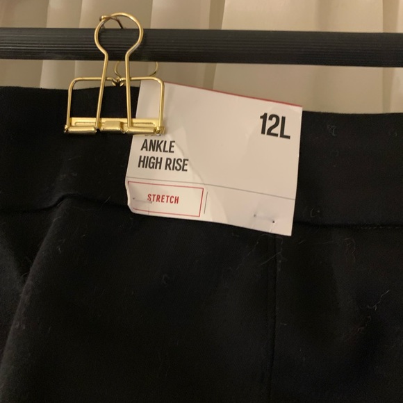 NWT Express Black Seamed High Rise Ankle Pants - Picture 4 of 5